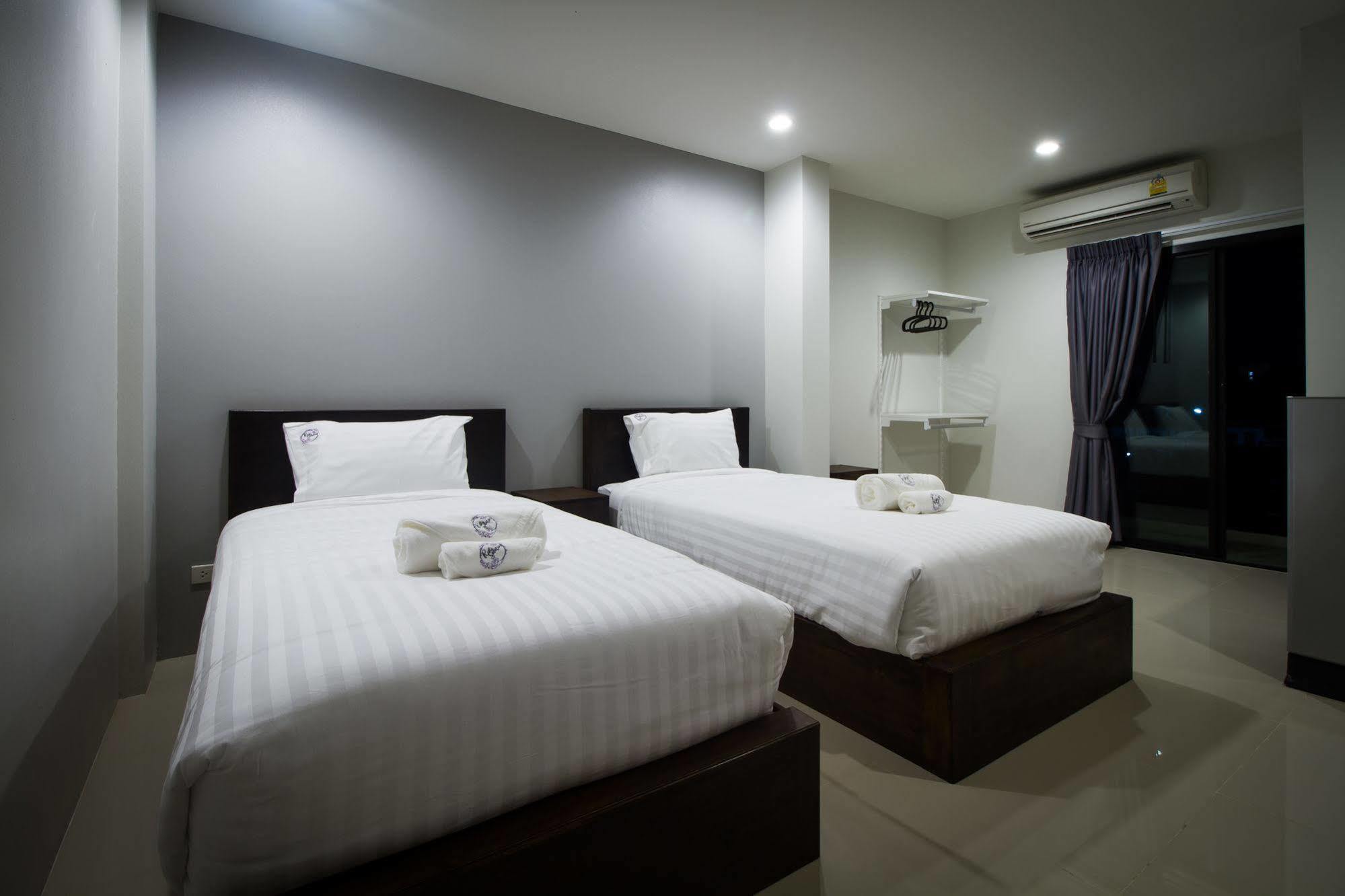 Hotel Rest Solution Chiang Mai Esterno foto