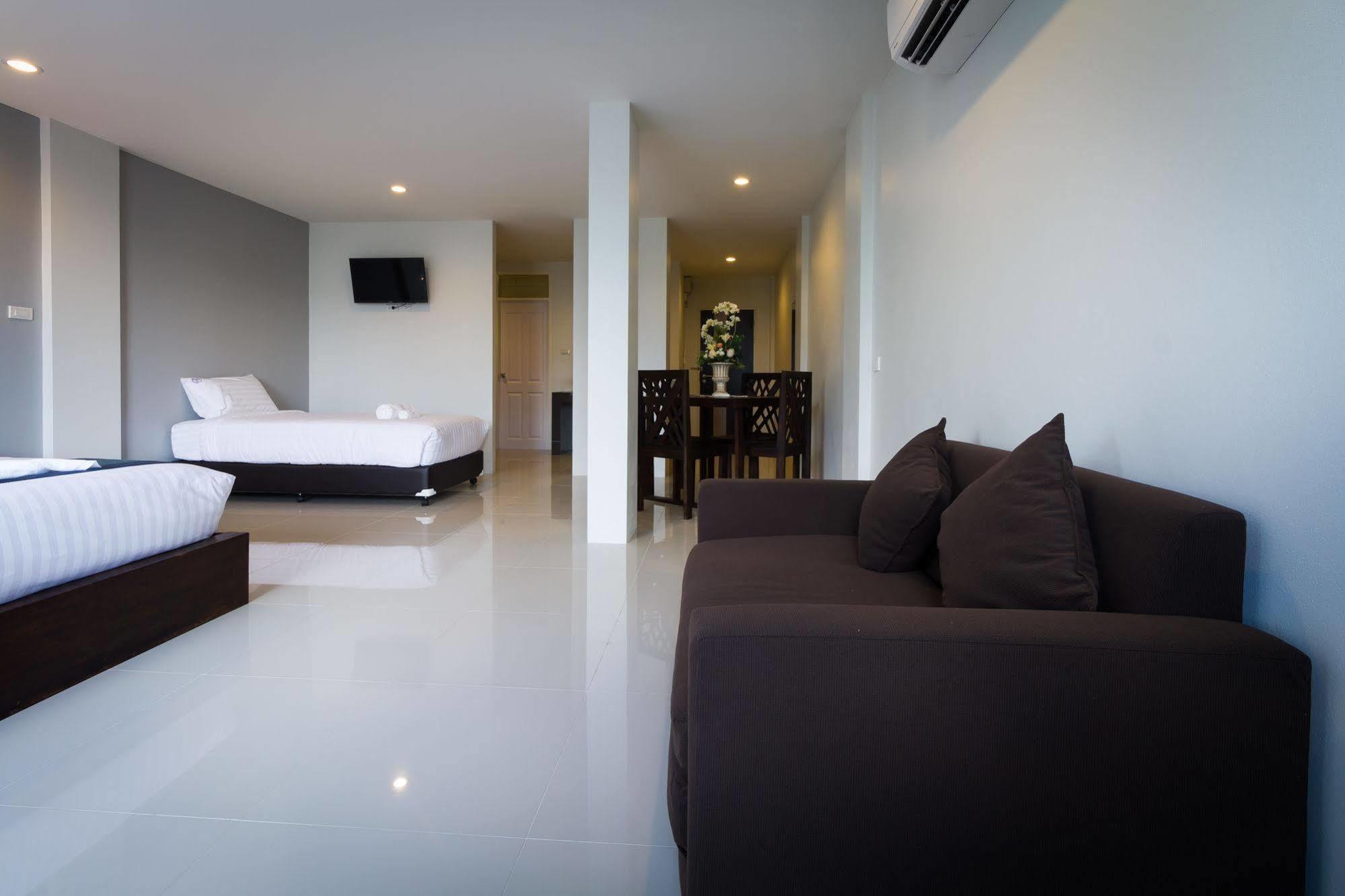 Hotel Rest Solution Chiang Mai Esterno foto