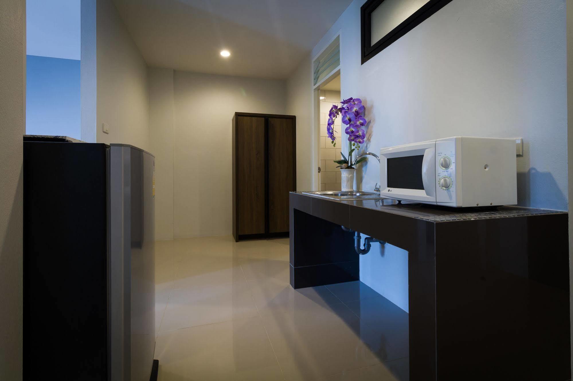 Hotel Rest Solution Chiang Mai Esterno foto